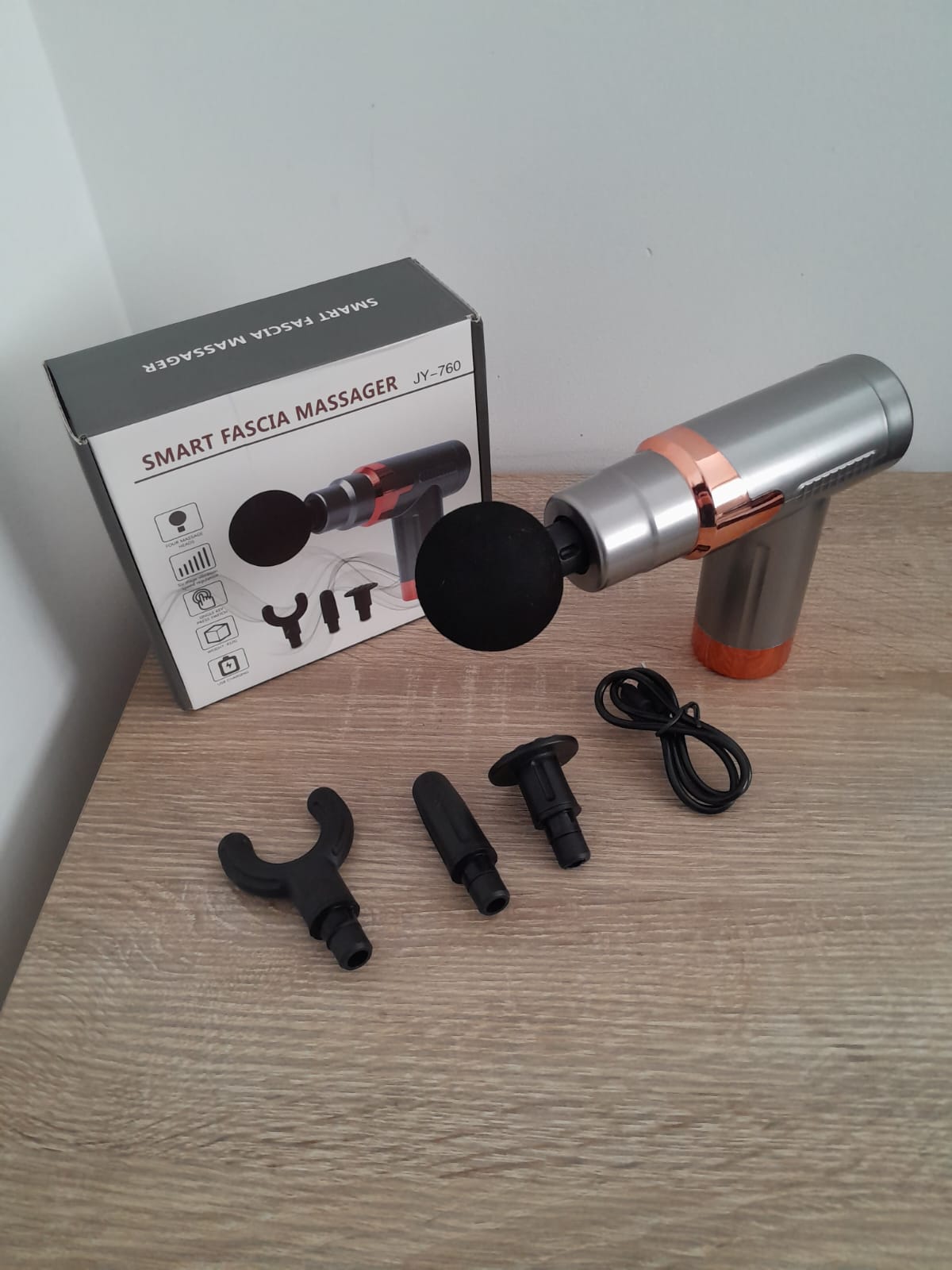 Masajeador Recargable Jy760